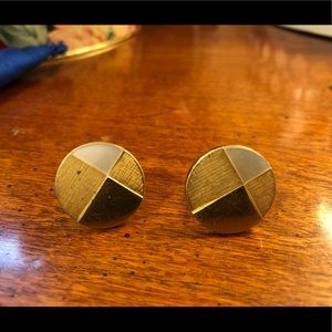 Vintage swank cufflings.